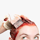 Barvení vlasů – jeho rizika a bezpečnější alternativy
